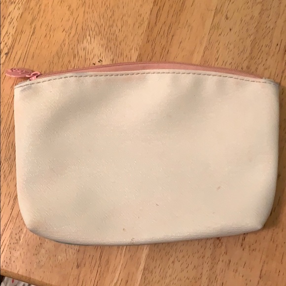 Ipsy travel makeup bag - Picture 2 of 3